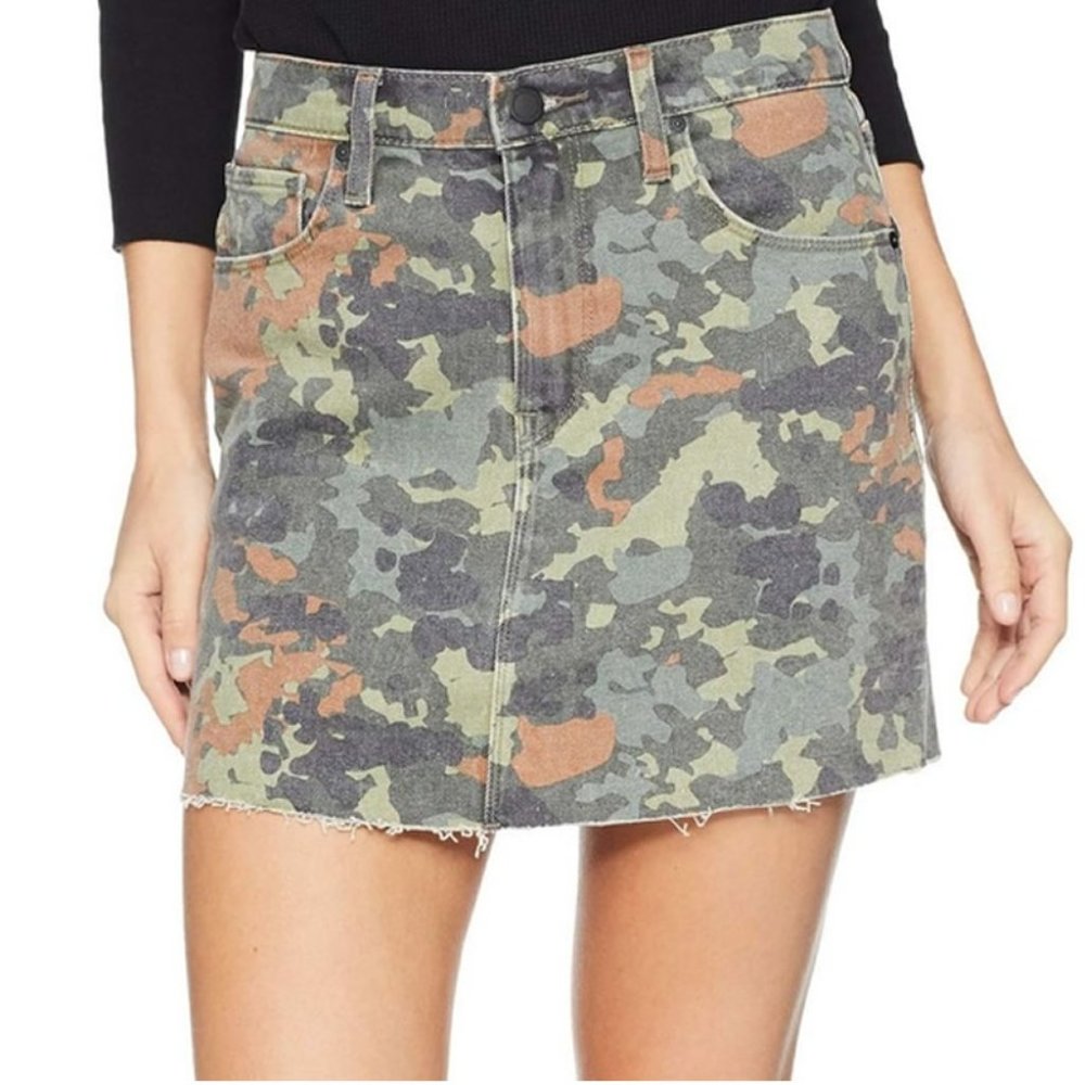 Hudson Jeans The Viper Mini Skirt in German Camo